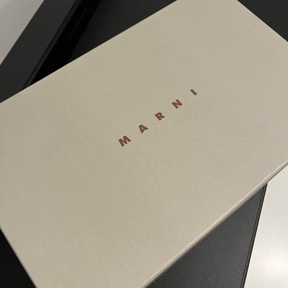 Marni, point tip flat sandal, light grey, back strap, made in Italy, size 37